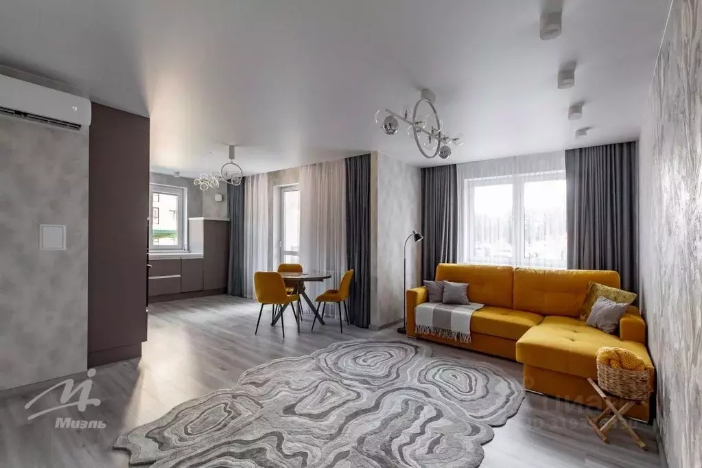 3-к кв. Алтайский край, Барнаул ул. 6-я Нагорная, 15Г/9 (82.0 м) - Фото 1