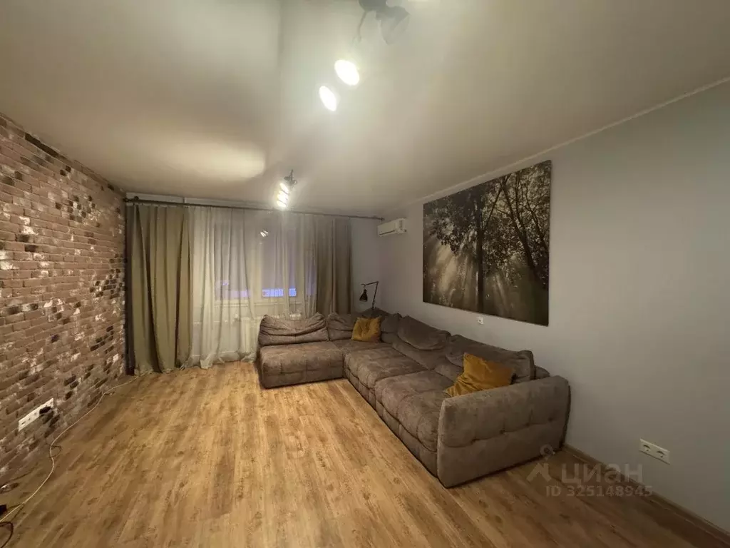 3-к кв. Москва ул. Генерала Белобородова, 32 (81.0 м) - Фото 1