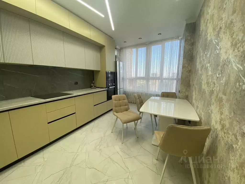 1-к кв. Краснодарский край, Краснодар ул. Конгрессная, 33к1 (45.0 м) - Фото 0