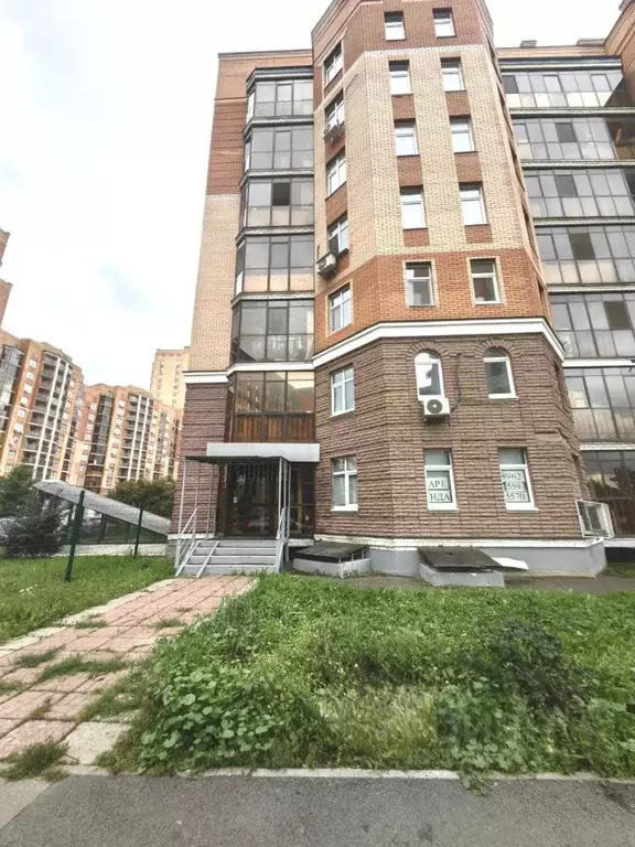 Помещение свободного назначения в Татарстан, Казань ул. Баки Урманче, ... - Фото 2