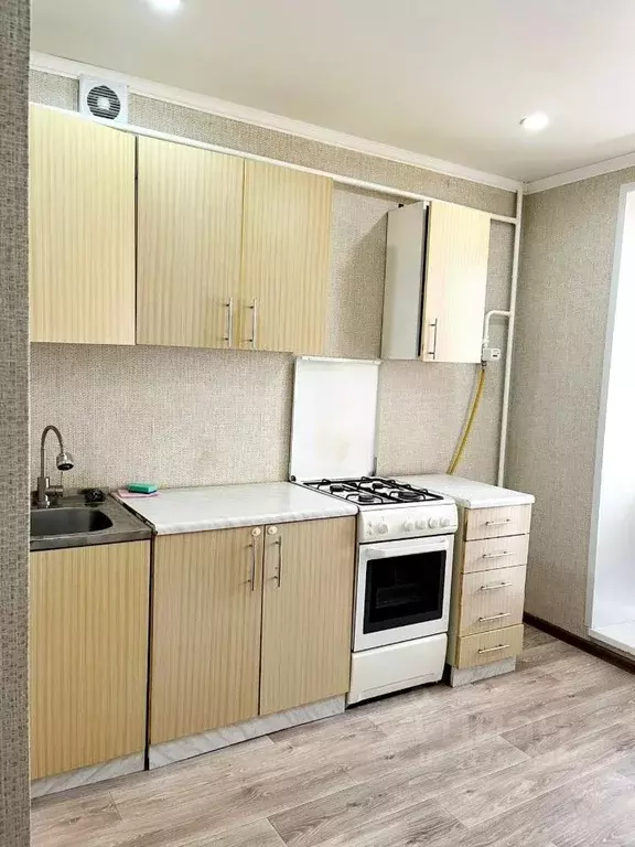 1-к кв. Татарстан, Нижнекамск ул. Баки Урманче, 22 (30.0 м) - Фото 1