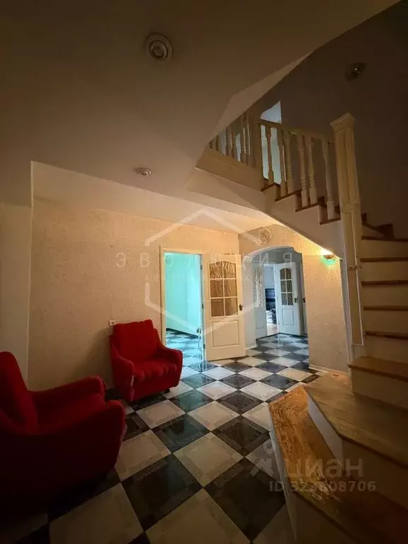 5-к кв. Калининградская область, Калининград Озерная ул., 12 (152.0 м) - Фото 2