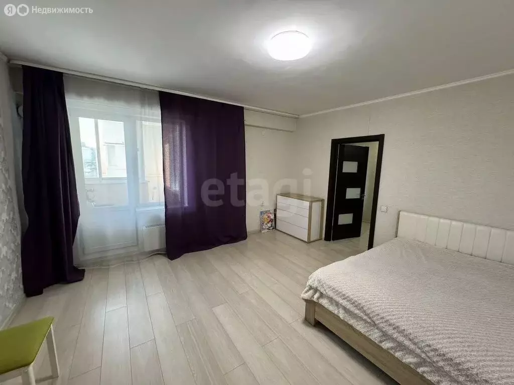 1-комнатная квартира: Улан-Удэ, улица Калашникова, 11Б (53.4 м) - Фото 0