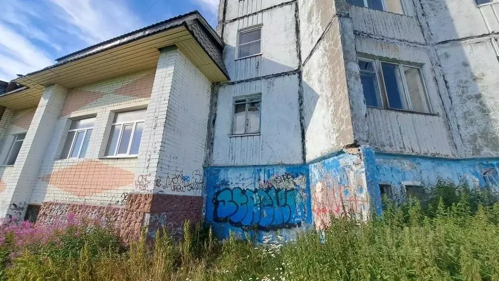 Помещение свободного назначения в Мурманская область, Полярный ул. ... - Фото 1