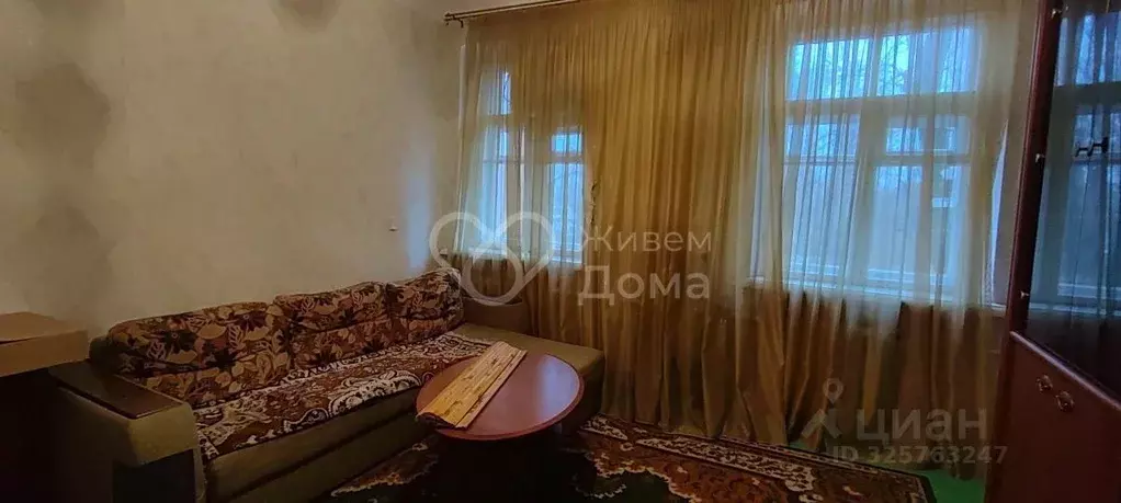 2-к кв. Волгоградская область, Волгоград Армавирская ул., 13 (53.9 м) - Фото 0