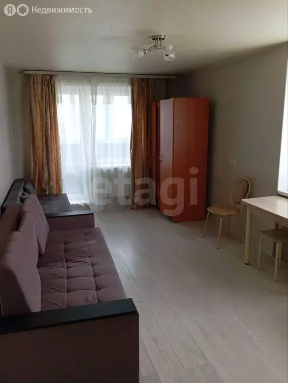 Квартира-студия: Тюмень, улица Тимофея Чаркова, 28 (27.4 м) - Фото 2