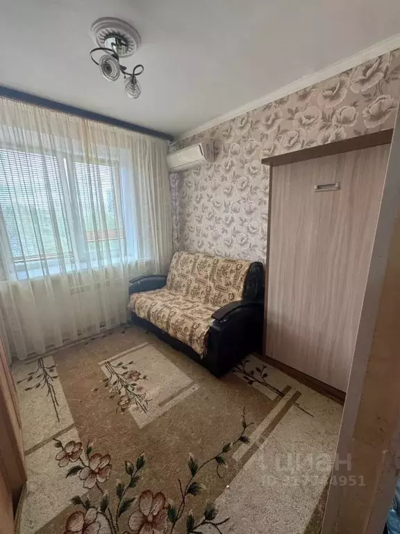 Комната Оренбургская область, Оренбург Луговая ул., 82 (14.0 м) - Фото 1
