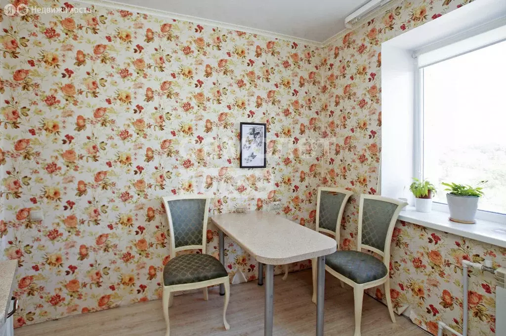 2-комнатная квартира: Омск, Пригородная улица, 5к1 (63.8 м) - Фото 1