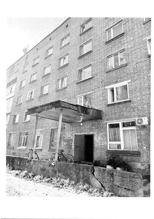 Свободной планировки кв. Коми, Сыктывкар ул. Катаева, 37А (18.3 м) - Фото 1