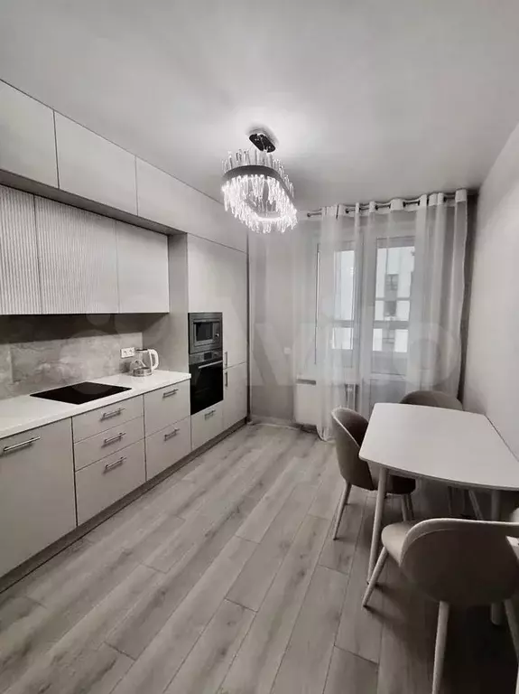 2-к. квартира, 55 м, 17/18 эт. - Фото 0