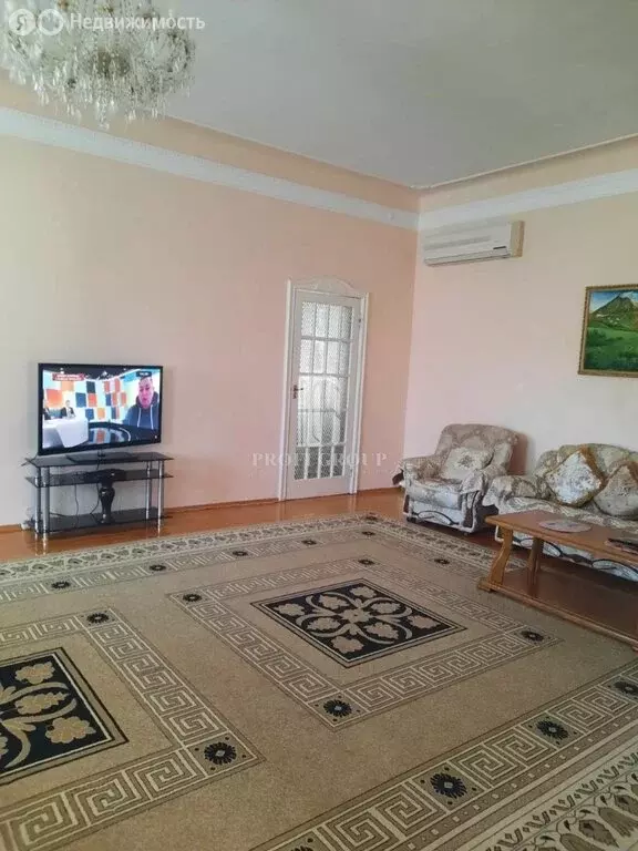 Дом в Махачкала, Цудахарская улица, 44 (260 м) - Фото 1