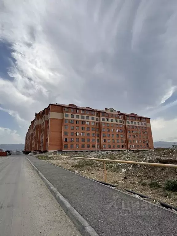 1-к кв. Дагестан, Каспийск ул. Цилингская, 33 (46.0 м) - Фото 0