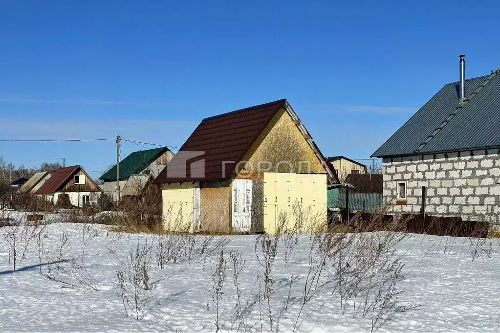 Дом в Алтайский край, Барнаул городской округ, пос. Лесной, Нефтяник ... - Фото 0