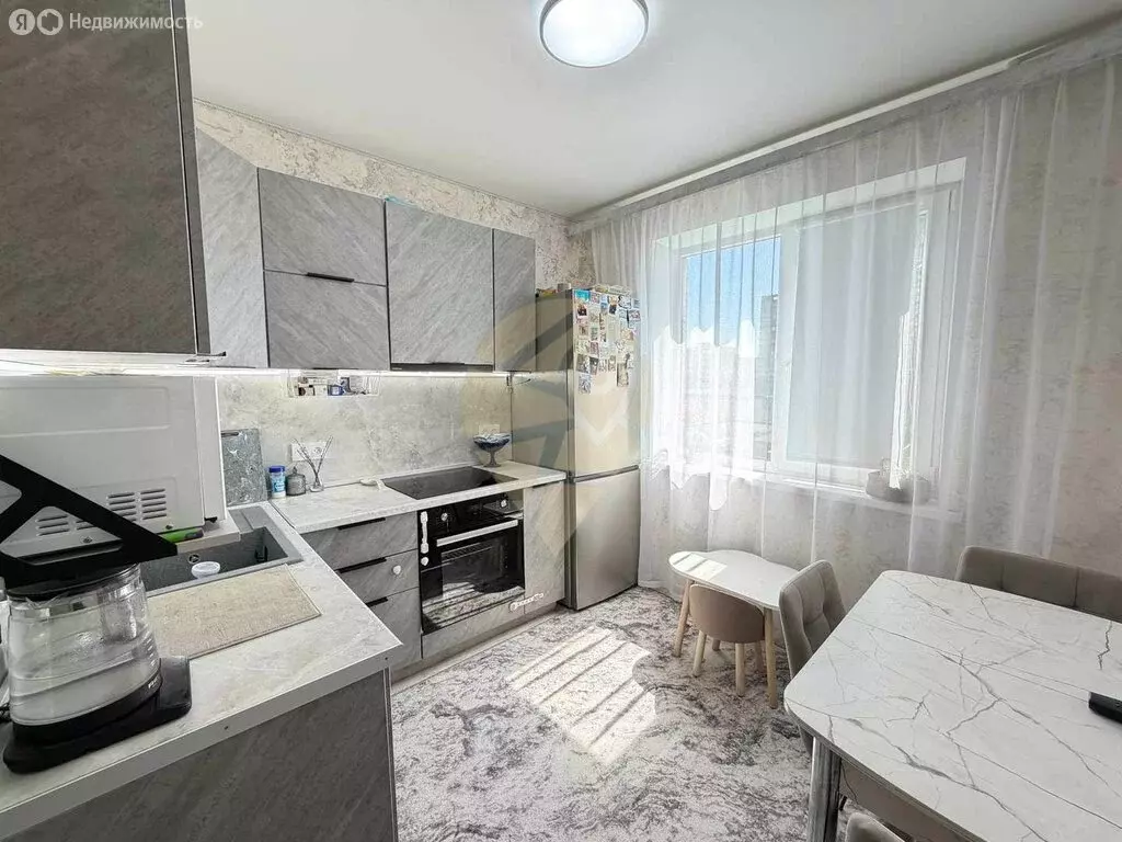 2-комнатная квартира: Старый Оскол, микрорайон Жукова, 40 (52.1 м) - Фото 1