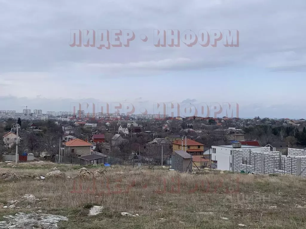 Участок в Севастополь ул. 4-я Комендорская (9.0 сот.) - Фото 0