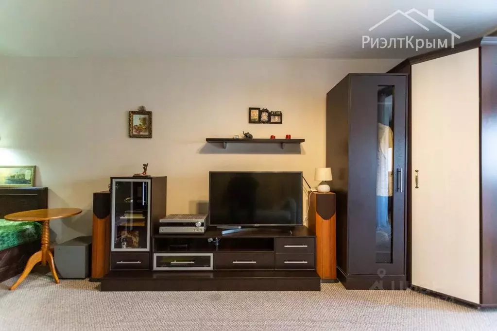 1-к кв. Крым, Симферополь ул. 51-й Армии, 111 (40.0 м) - Фото 2