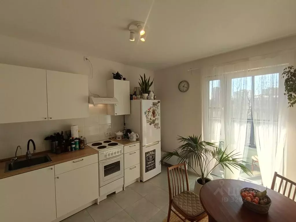 2-к кв. Москва ул. Ремизова, 11К2 (56.0 м) - Фото 1