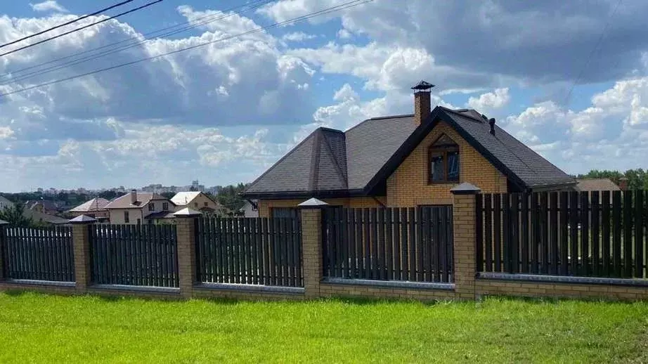 Коттедж в Белгородская область, Старый Оскол ул. Михайловская (105 м) - Фото 0