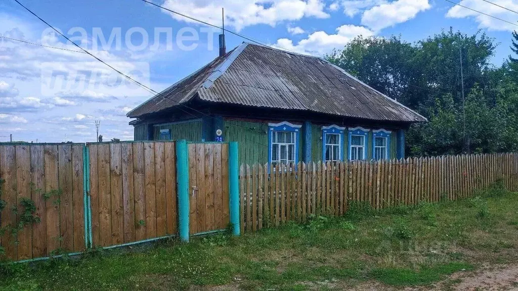 Дом в Башкортостан, Нуримановский район, Красногорский сельсовет, с. ... - Фото 1