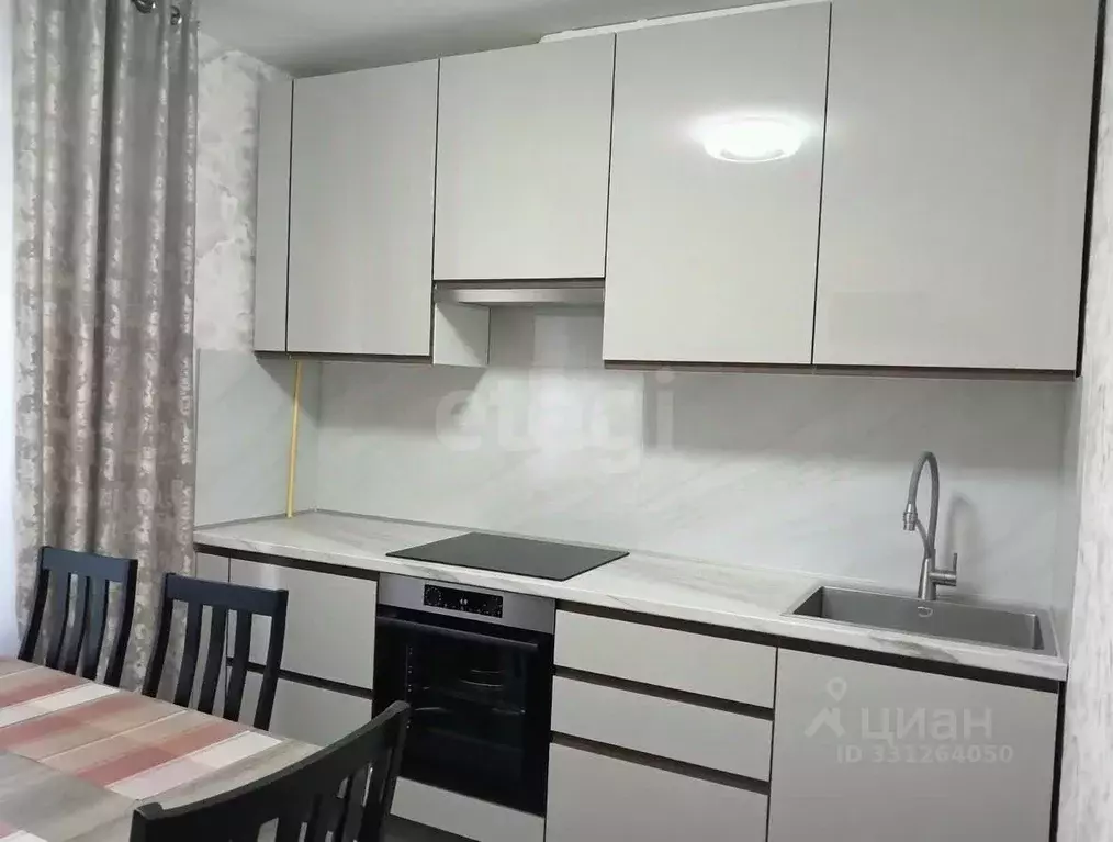 1-к кв. Татарстан, Казань ул. Академика Сахарова, 3 (37.2 м) - Фото 1