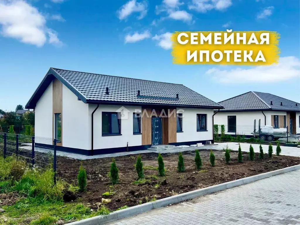 Дом в Калининградская область, Гурьевский муниципальный округ, пос. ... - Фото 1