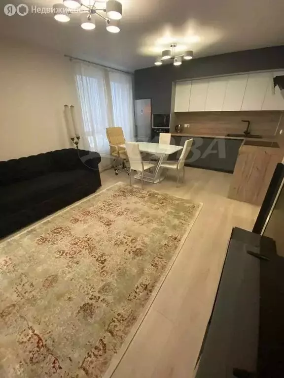 3-комнатная квартира: Тюмень, улица Виктора Тимофеева, 9 (92 м) - Фото 1