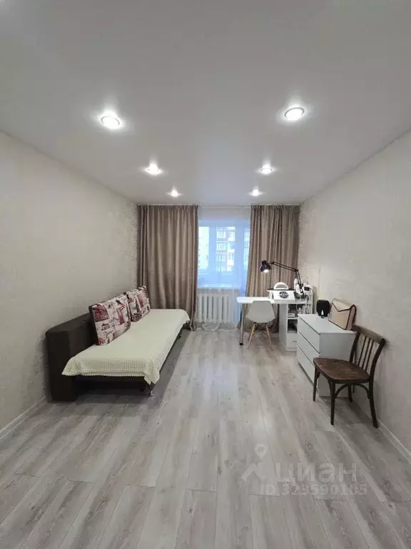 2-к кв. Алтайский край, Барнаул ул. 80-й Гвардейской Дивизии, 14 (39.7 ... - Фото 1