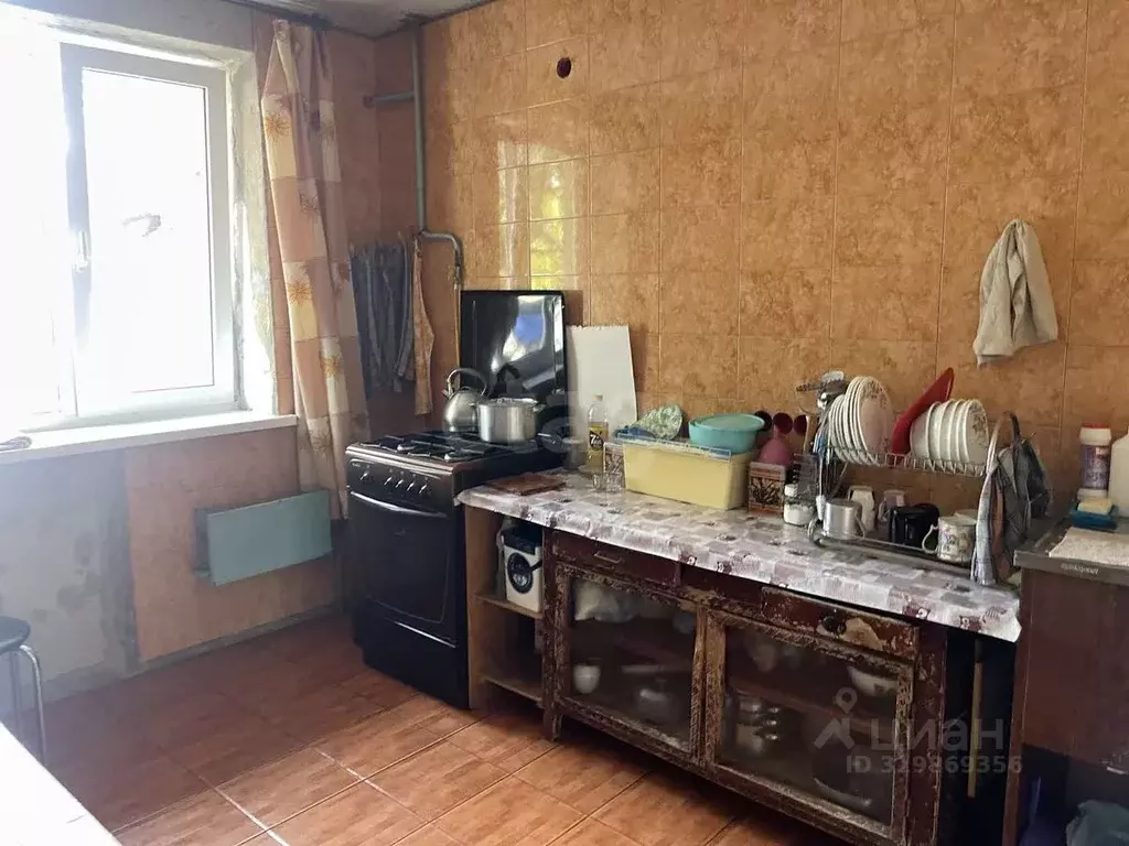 3-к кв. Крым, Симферополь ул. Тренева (90.4 м) - Фото 2