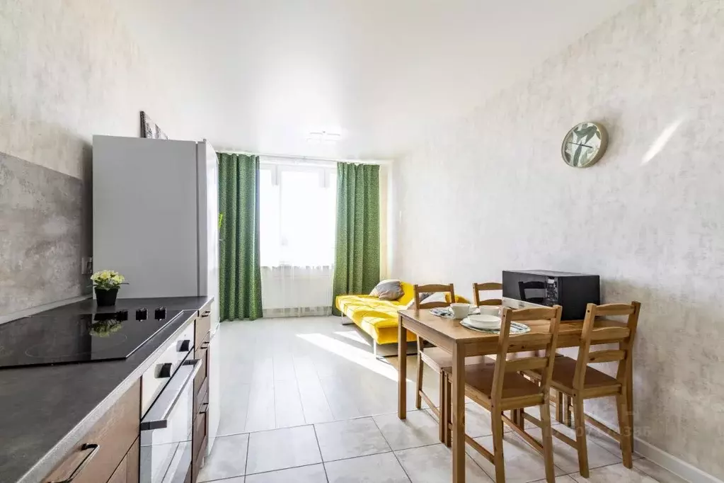 2-к кв. Свердловская область, Екатеринбург ул. Азина, 22/2 (41.0 м) - Фото 2