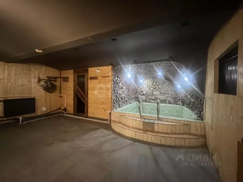 Помещение свободного назначения в Саратовская область, Балашовский ... - Фото 0