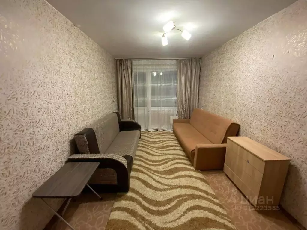1-к кв. Брянская область, Брянск ул. Ромашина, 33 (37.0 м) - Фото 0