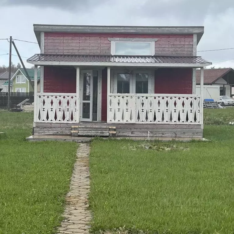 Дом в Ленинградская область, Выборгский район, Рощинское городское ... - Фото 1