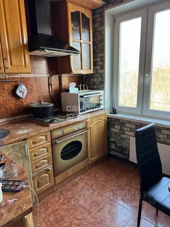 3-к кв. Москва ул. Сталеваров, 10К1 (56.0 м) - Фото 1