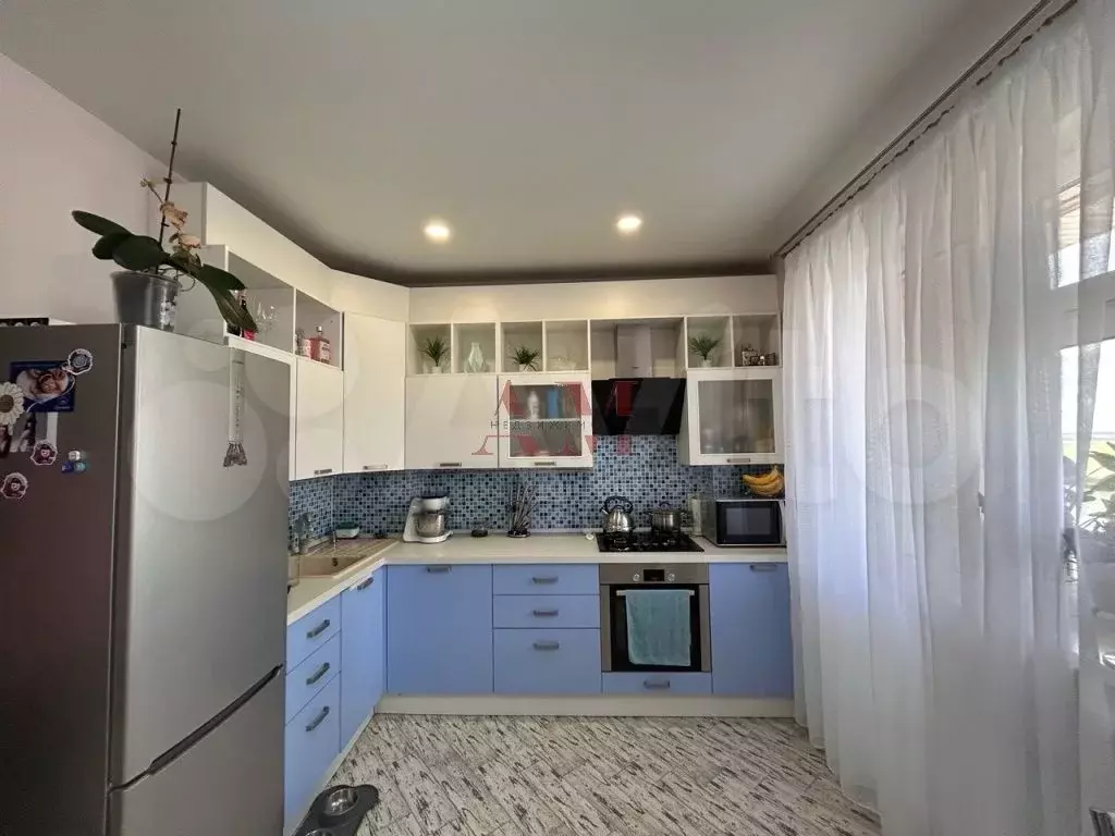 2-к. квартира, 70 м, 3/3 эт. - Фото 1