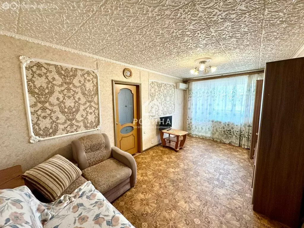 2-комнатная квартира: Комсомольск-на-Амуре, улица Дикопольцева, 31к5 ... - Фото 2