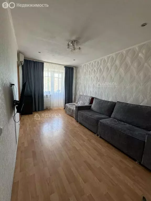 3-комнатная квартира: Азов, Привокзальная улица, 23 (58.5 м) - Фото 1