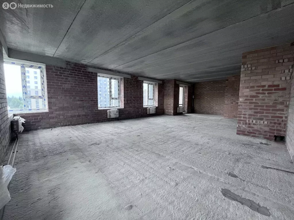 3-комнатная квартира: Сыктывкар, Тентюковская улица, 320к3 (70.6 м) - Фото 1