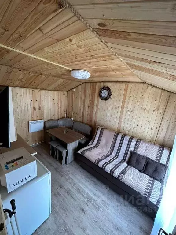 Дом в Карачаево-Черкесия, Зеленчукский район, с. Архыз ул. Алиева, 18А ... - Фото 0