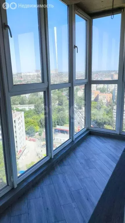 1-комнатная квартира: Ростов-на-Дону, улица Шеболдаева, 95с2 (52 м) - Фото 1