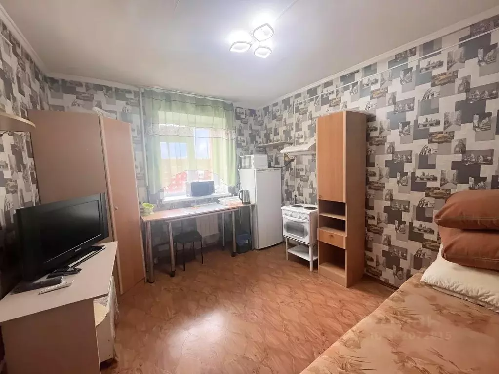 Комната Свердловская область, Екатеринбург ул. Ключевская, 18 (11.7 м) - Фото 0