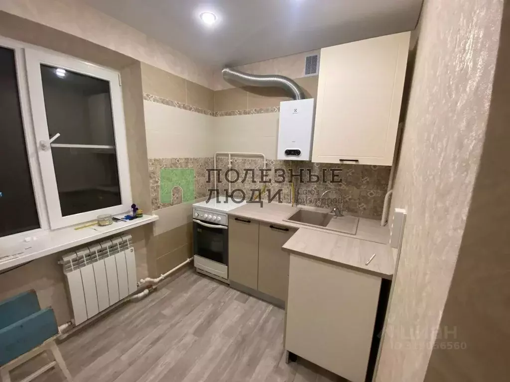 2-к кв. Краснодарский край, Новороссийск ул. Героев Десантников, 23 ... - Фото 0
