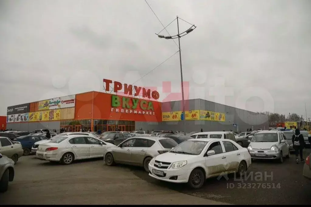 Помещение свободного назначения в Омская область, Омск бул. ... - Фото 1