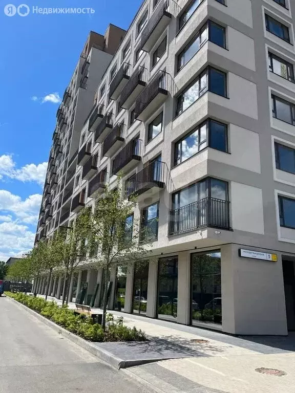 2-комнатная квартира: Тюмень, улица Молодогвардейцев, 5к1 (62.8 м) - Фото 2