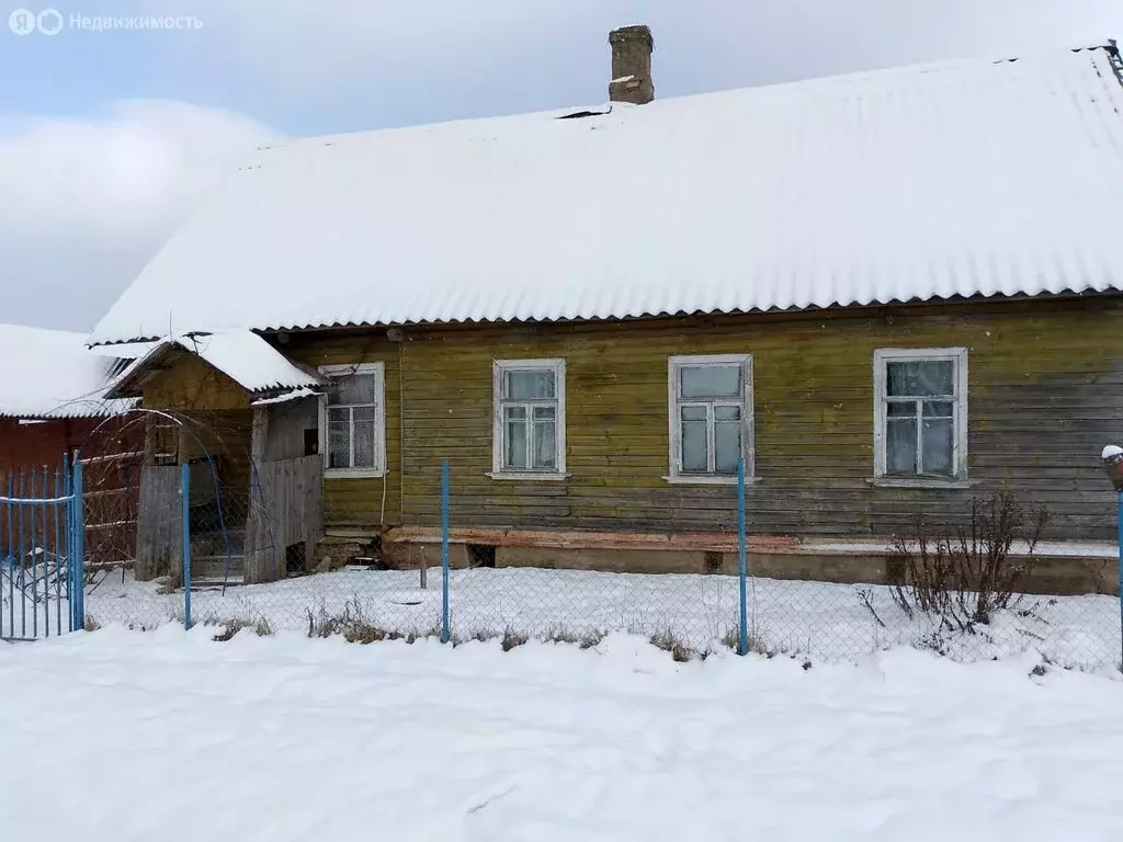 Дом в Псковская область, Печорский муниципальный округ, деревня ... - Фото 1