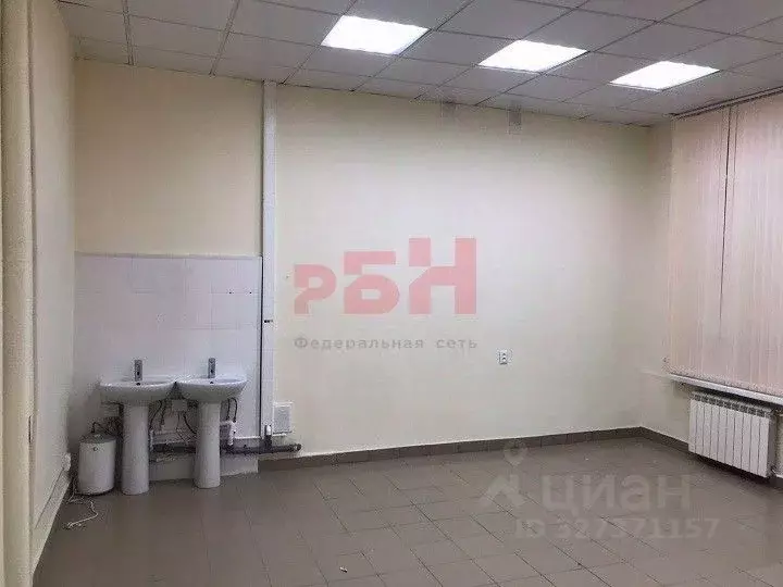 Помещение свободного назначения в Самарская область, Самара ул. ... - Фото 2