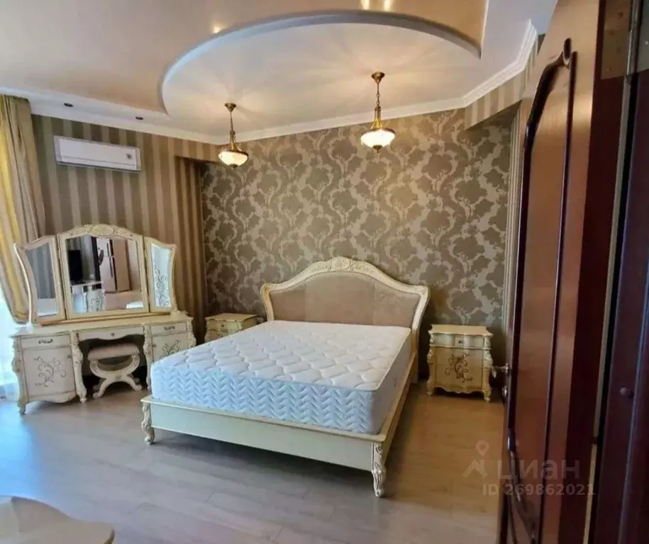 1-к кв. Краснодарский край, Геленджик Красногвардейская ул., 38АлитБ ... - Фото 0