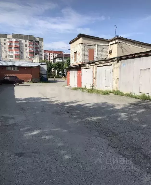 Гараж в Тюменская область, Тюмень ул. 50 лет Октября, 59 (18 м) - Фото 0