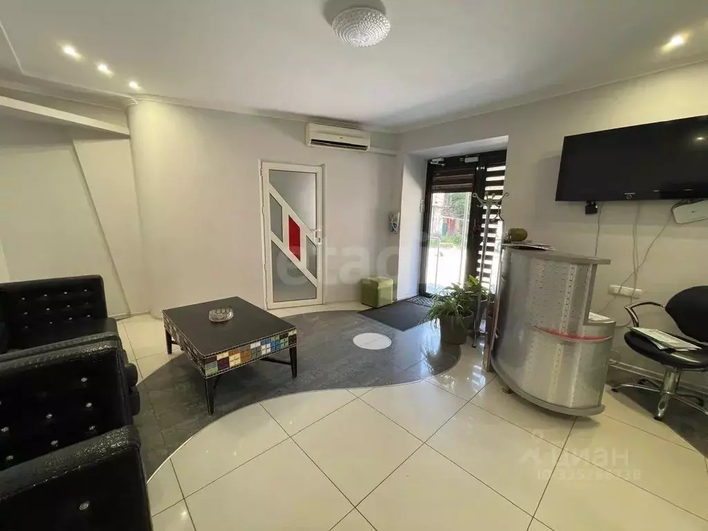 Помещение свободного назначения в Крым, Симферополь ул. Жуковского (84 ... - Фото 2