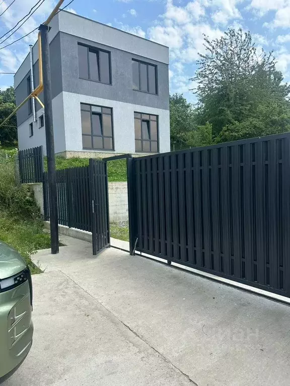 Дом в Краснодарский край, Сочи городской округ, с. Верхний Юрт ул. ... - Фото 0