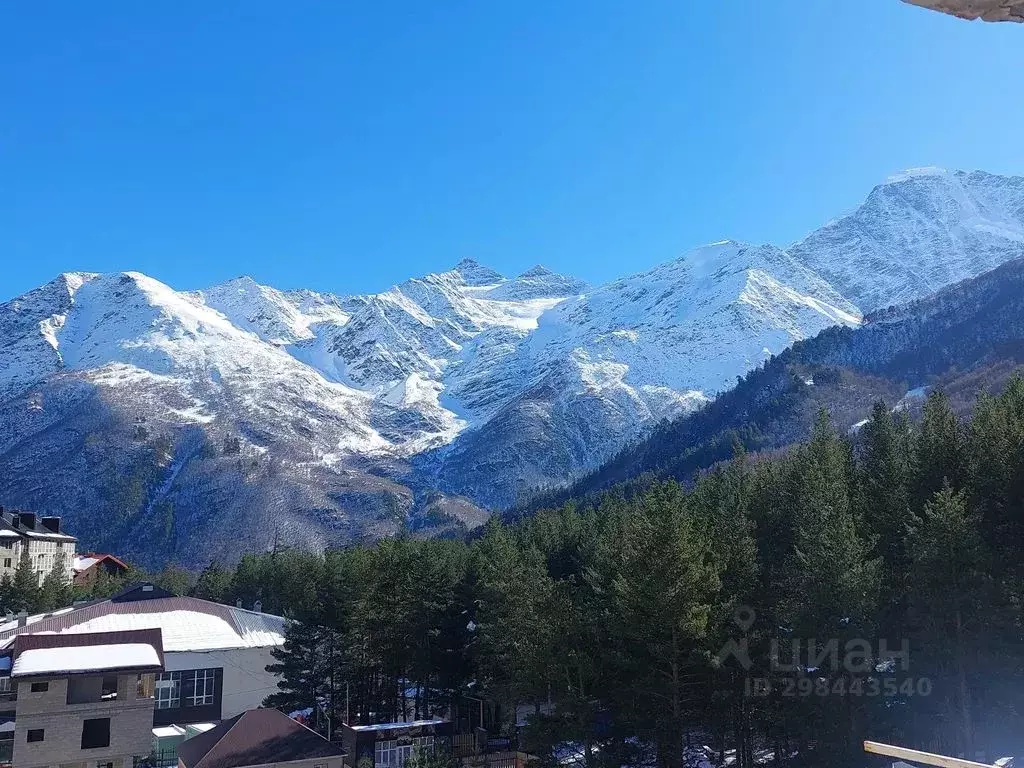 3-к кв. Кабардино-Балкария, Эльбрусский район, с. Терскол 15 (90.0 м) - Фото 0